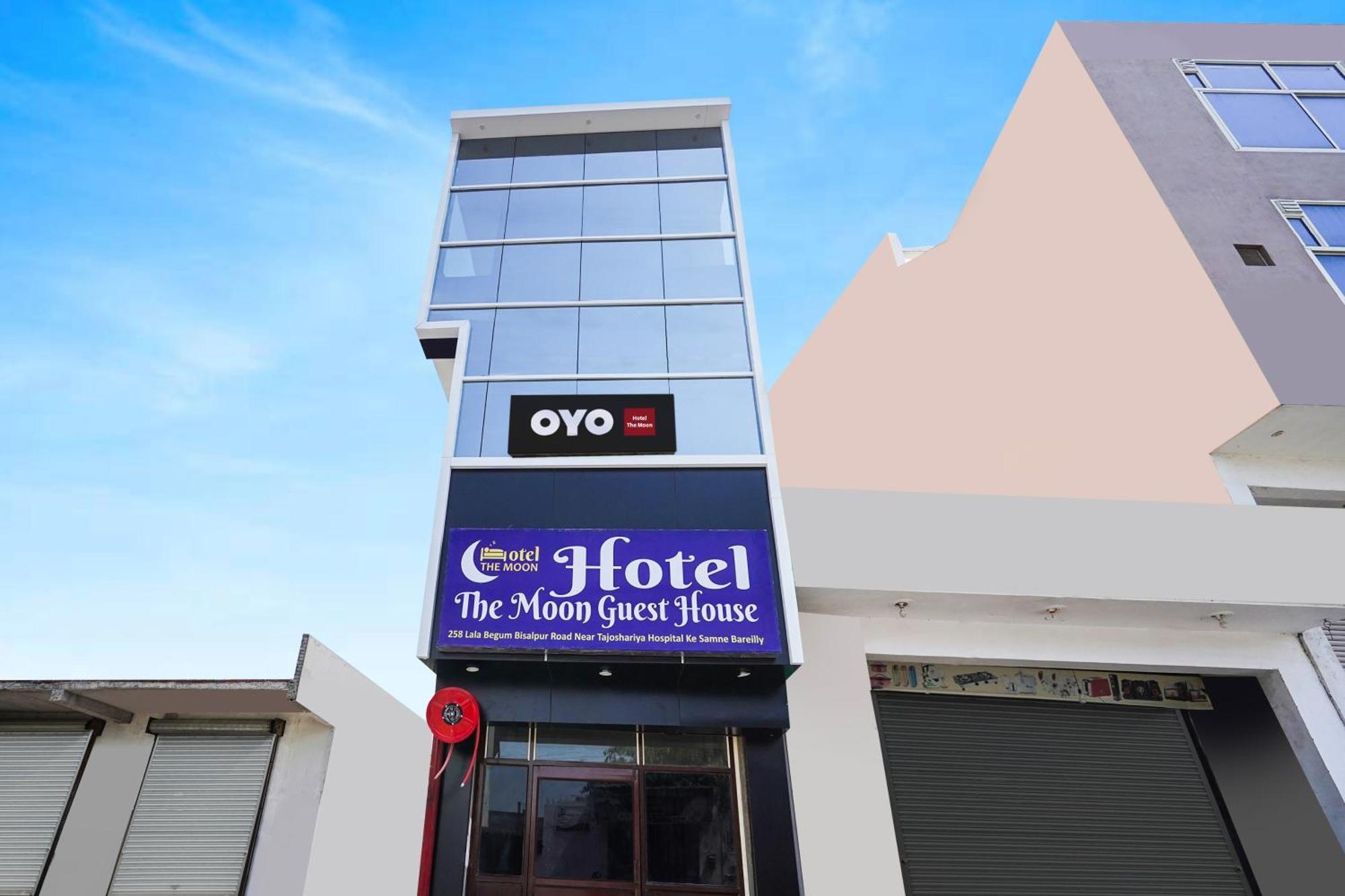Hotel O The Moon Bareilly Esterno foto